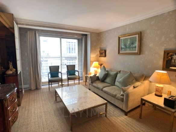 Appartement 2 pièces de 52 m2 – Triangle d’Or Paris 16
