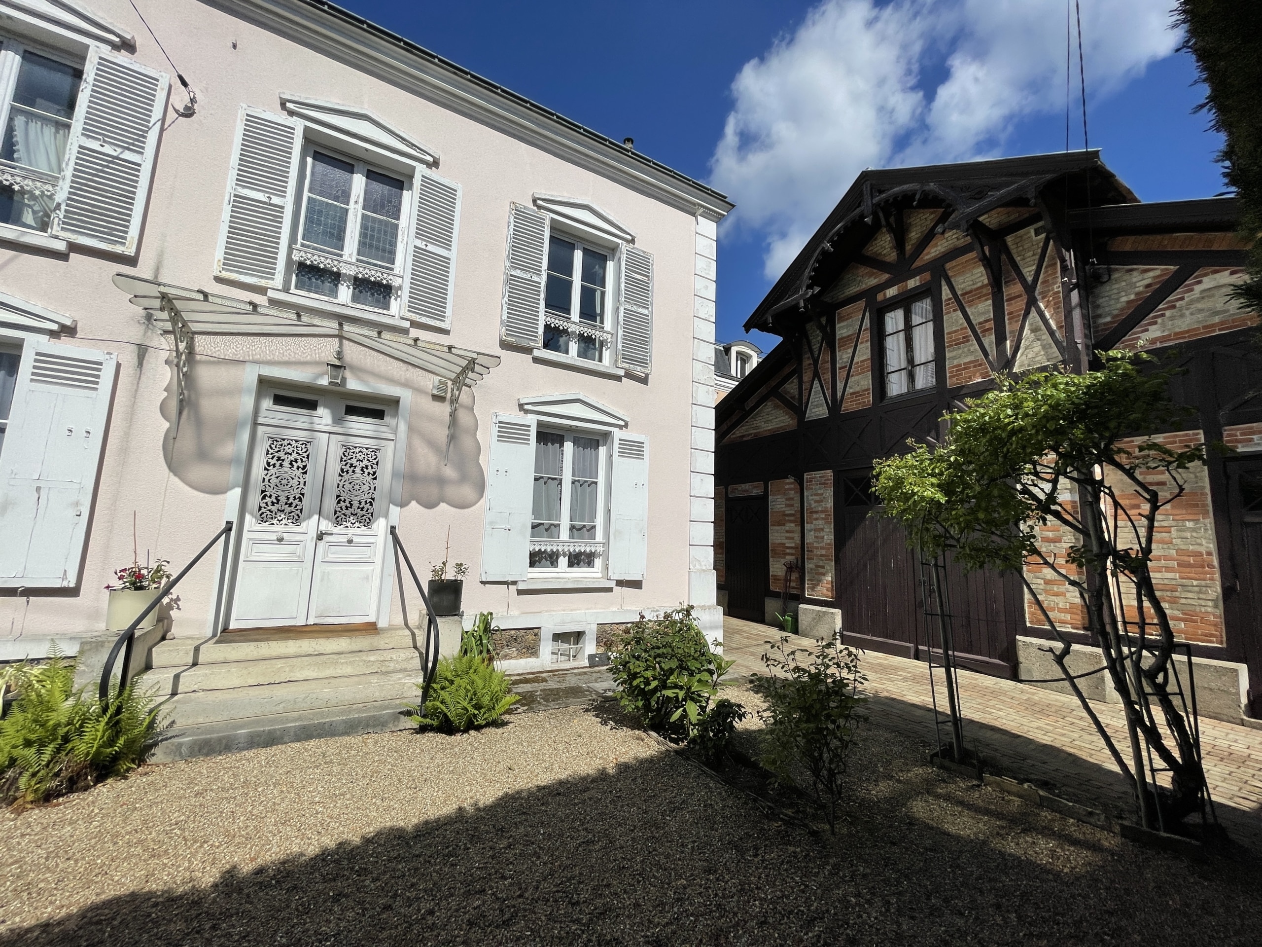 IMG_3350 Maison – Villa à Chatou