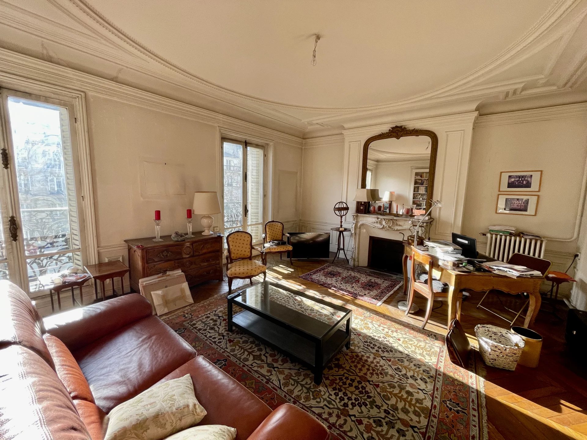 126226265663ea9e7a39c0e5.77596186_1920.webp-original-4654 Appt de 5P de 143 m² – Bd St Germain – Paris 6