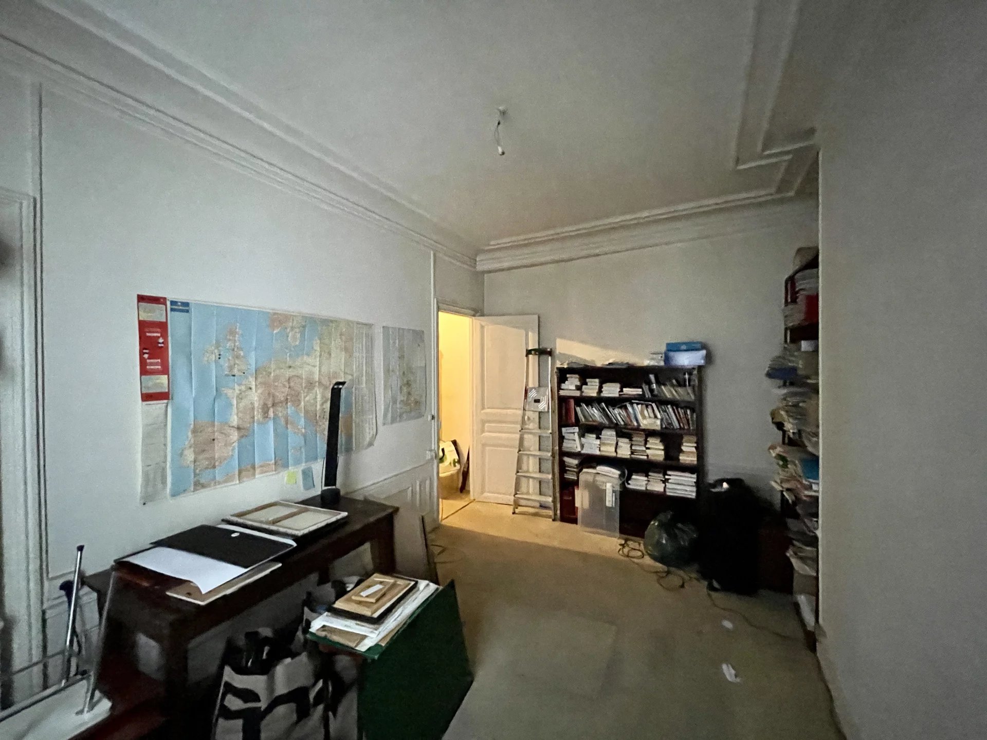 172884879463ea9c9db98df8.31207121_1920.webp-original-4654 Appt de 5P de 143 m² – Bd St Germain – Paris 6