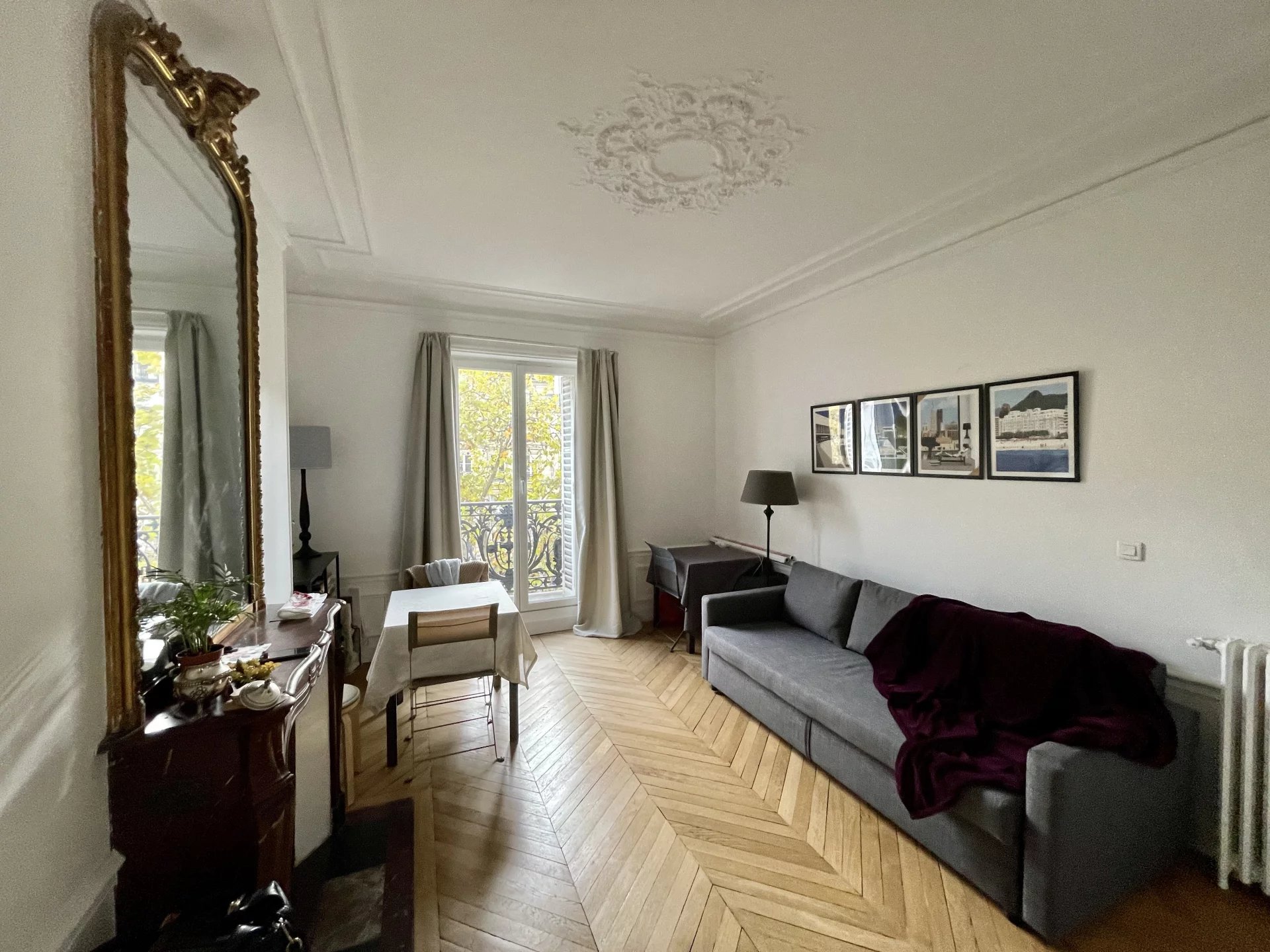 17332712063ea9c949bf4c1.98025210_1920.webp-original-4654 Appt de 5P de 143 m² – Bd St Germain – Paris 6