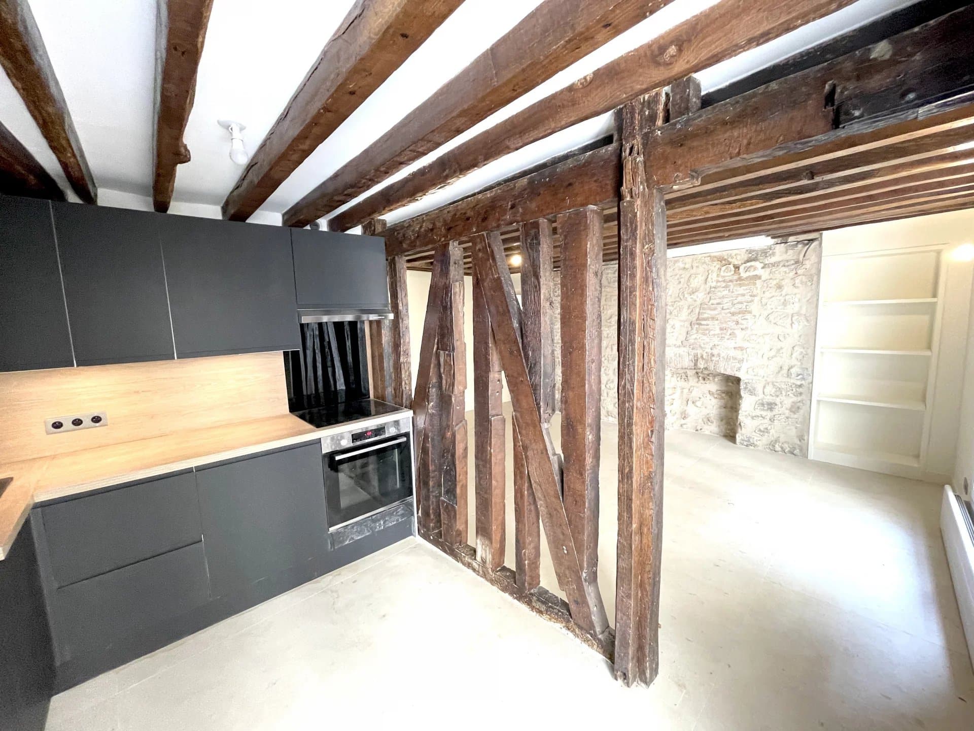 19368380464e889418ff260.48694407_1920.webp-original-4799 Appt 2 P – 45 m2 – Saint Germain des Prés