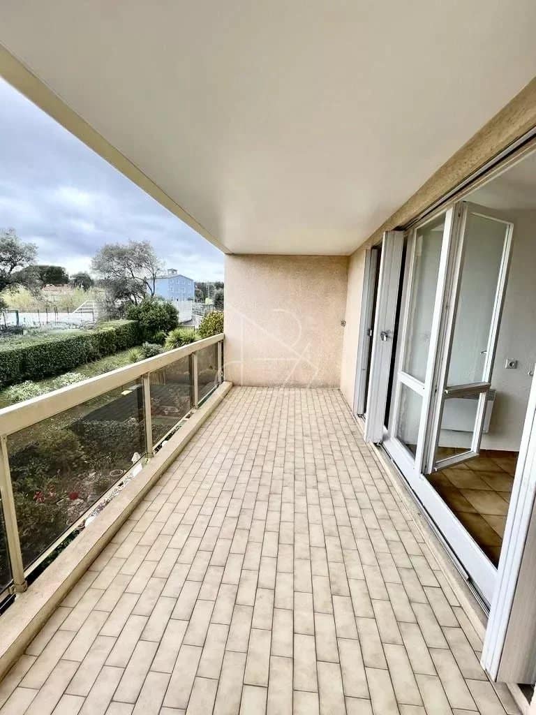 2264272764e8c60a61a270.94837444_b83bea95f3_1024.webp-original-4791 Appt 3 P – 67 m2 – Villeneuve Loubet