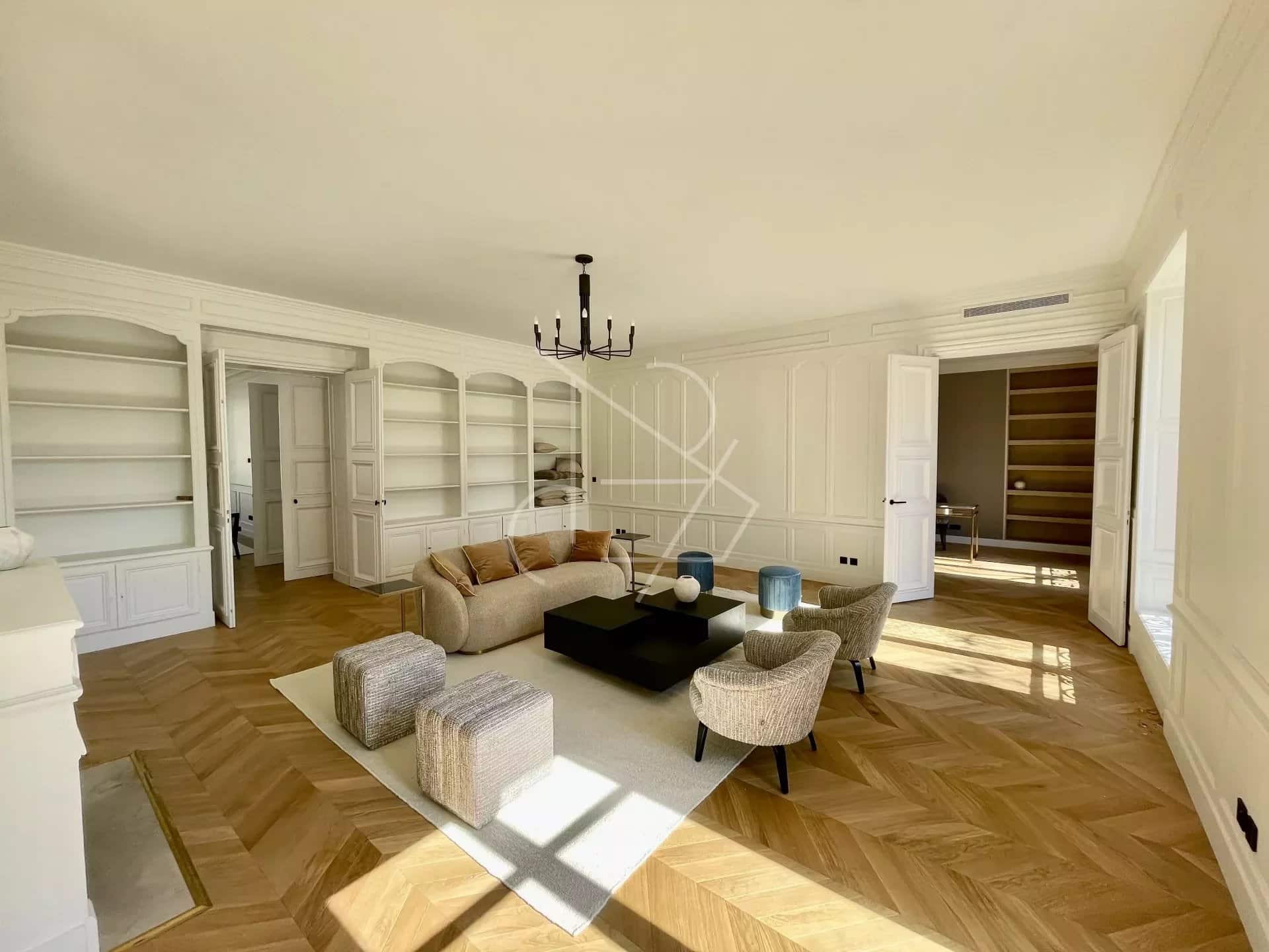 Appartement de prestige • Elysées-Madeleine, Paris 8ème