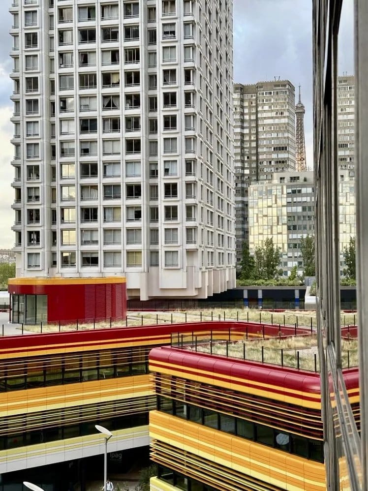 615818126655bd2c798c026.93469278_998.webp-original-4863 Appt 2 P – 43 m2 – Beaugrenelle Paris 15