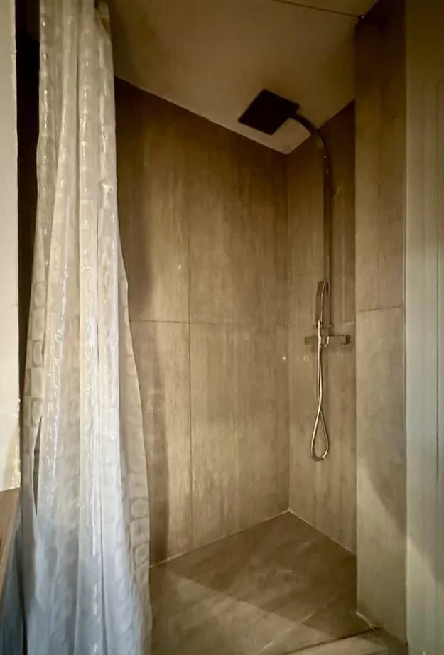 967794573655bd2b726ebd6.48367649_922.webp-original-4863 Appt 2 P – 43 m2 – Beaugrenelle Paris 15