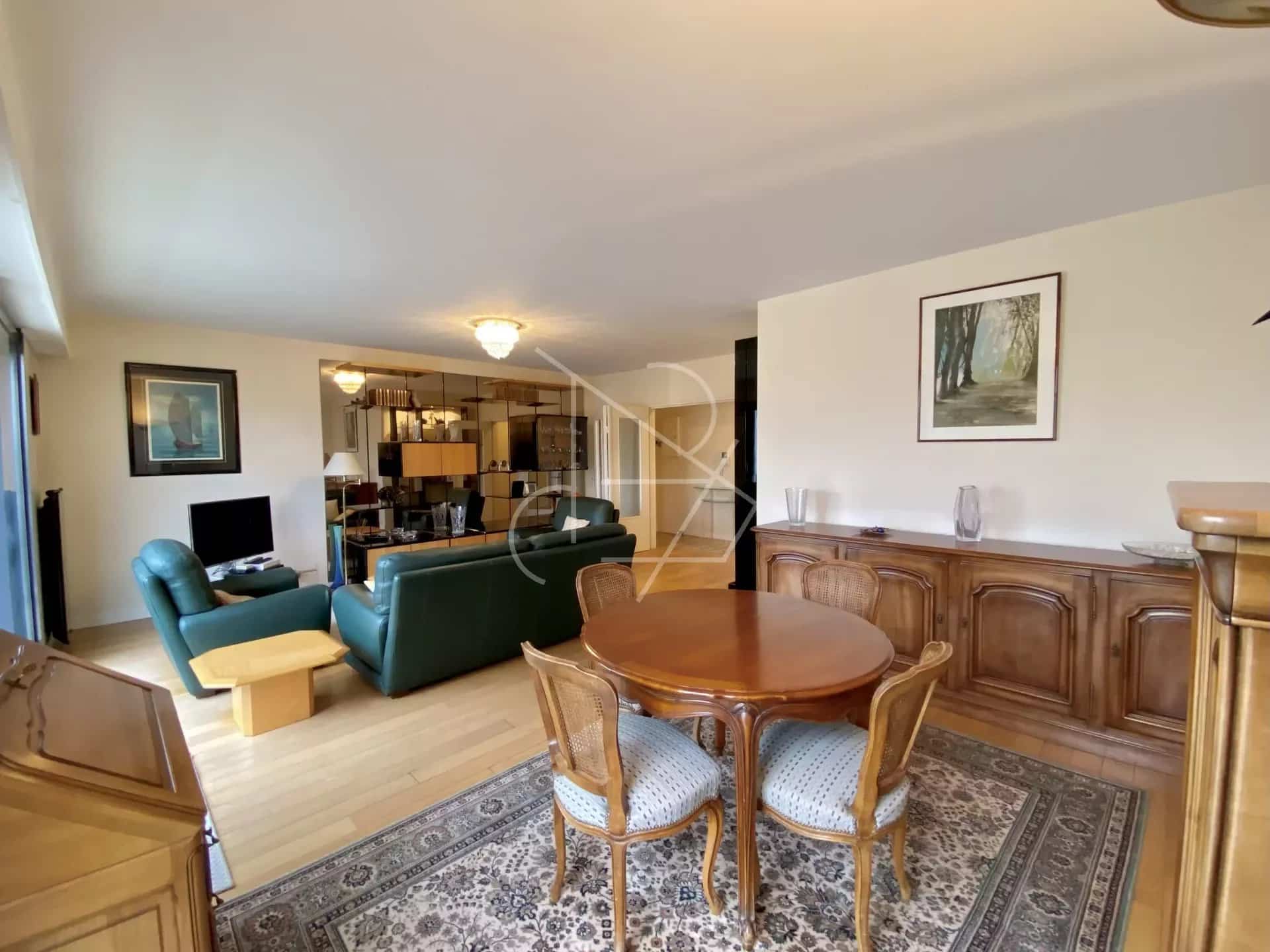 Appartement 4 pièces – 89 m2 – Maison Blanche