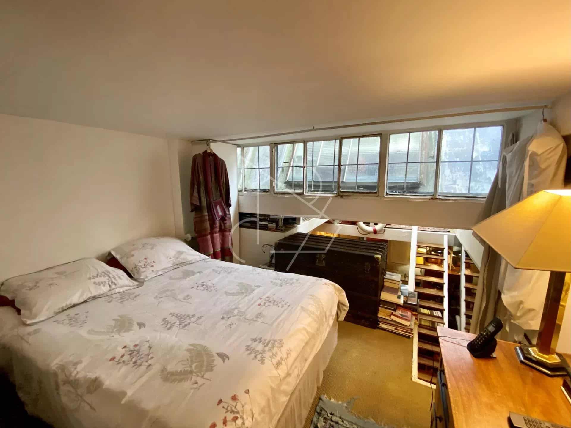 Atelier d’artiste 46 m² – Rue Campagne Première – Paris 14