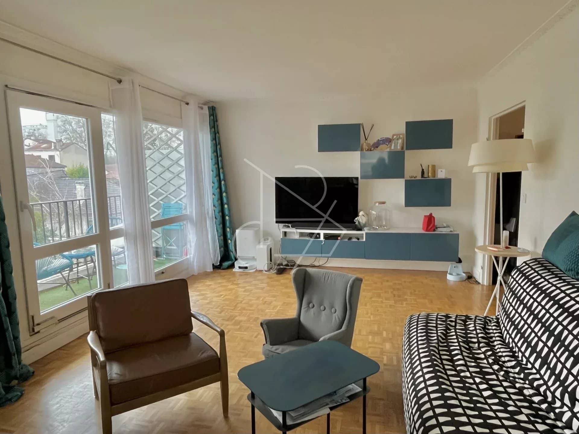 9a62ad08ac98c5d0673b6029fd1cd64d_654bc52f47_1920-original-5040 Appartement 5 pièces – 97 m2 – Buzenval