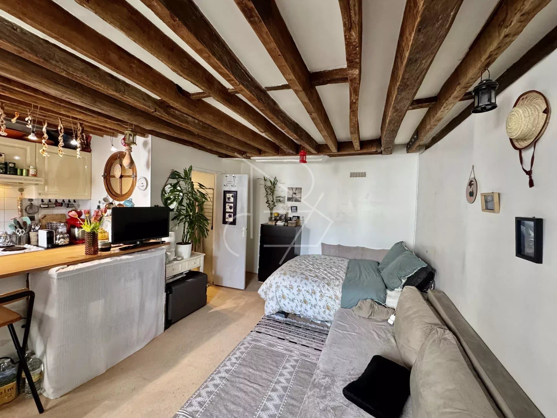 93eb9f5e5989d30b45630694b96de8bb_5a8c93ce7e_1920-original-5092 Studio – 25 m2 – Neuilly-sur-Seine