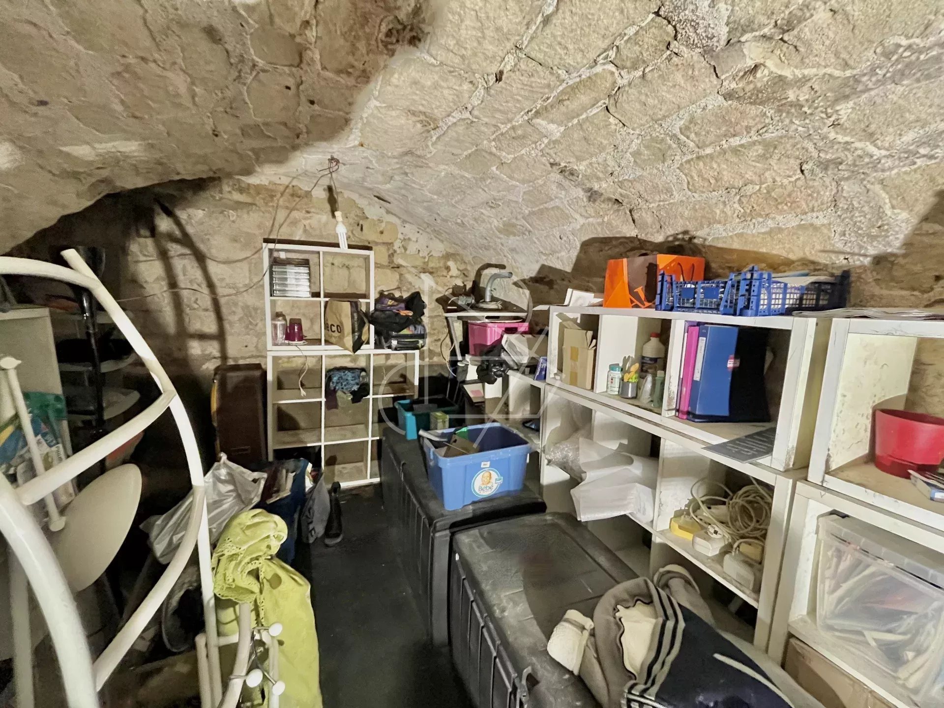 bb908802526805346417ce90af6ddbfa_5c7d3ecb3a_1920-original-5105 Cave voutée dans secteur recherché