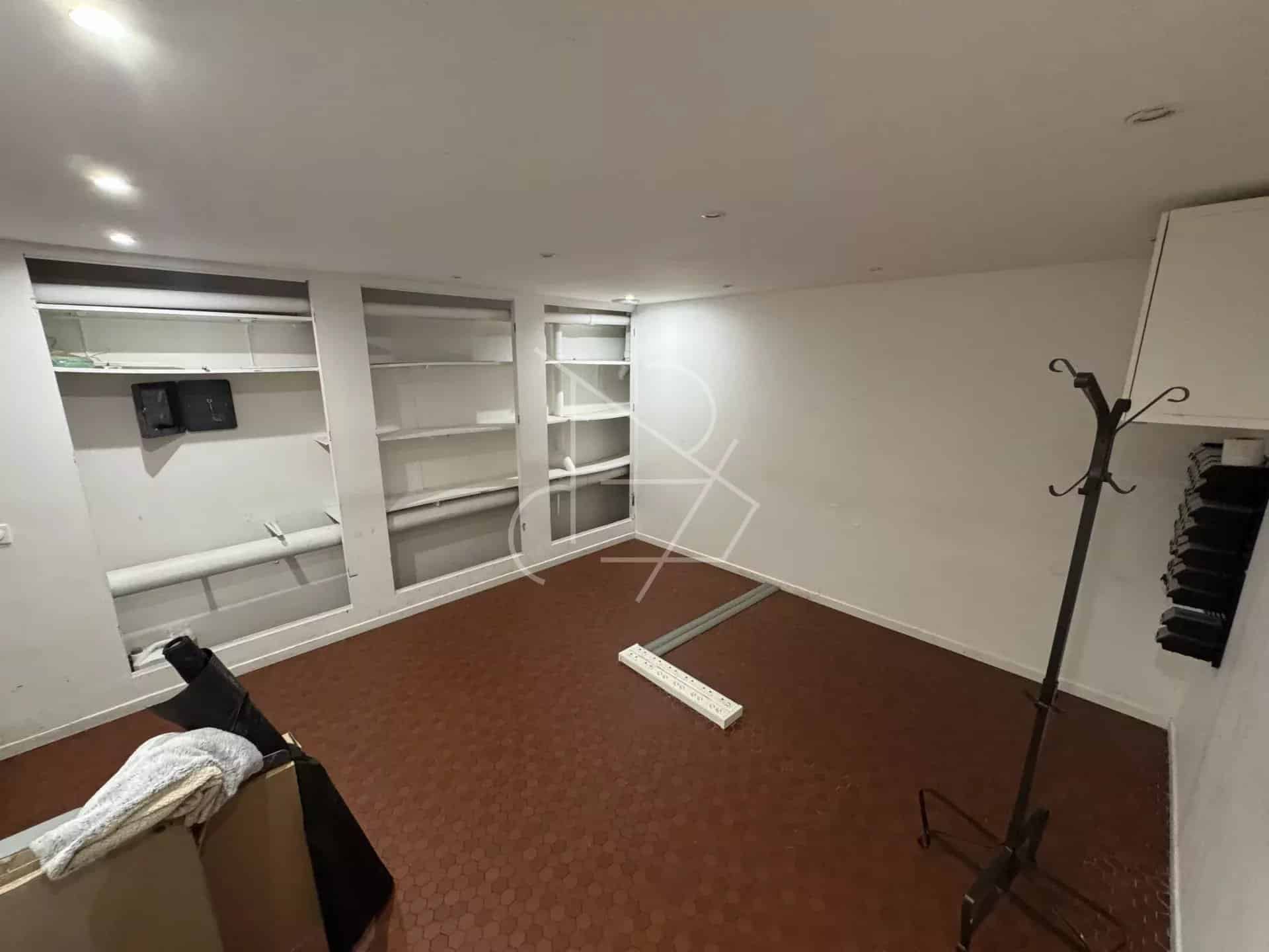 50a968a3b9e043866a89623fd07c6274_01c84ac2d4_1920-original-5142 Local commercial quartier Vavin / Port-Royal (Paris 14e)