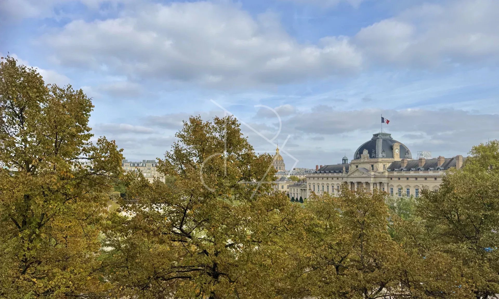 230fa19ab14f6ec5c0025b23c34fbbfb_f3d7ff038f_1920-original-5225 Appartement 6P Paris 7ème 265m2 – Champ de Mars