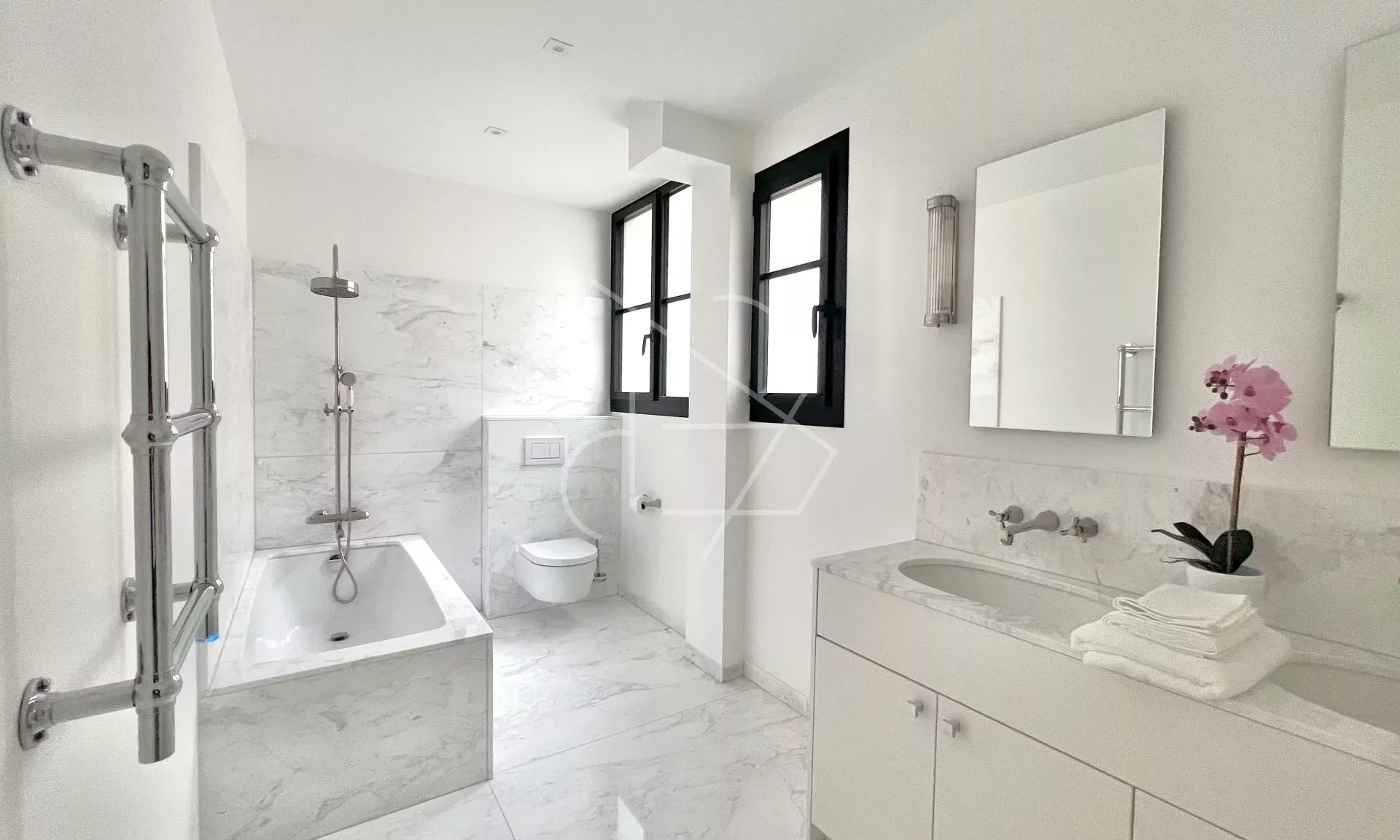 f5b86892e0c5b592c08810a5adf0d54c_96f01e7c52_1920-original-5225 Appartement 6P Paris 7ème 265m2 – Champ de Mars