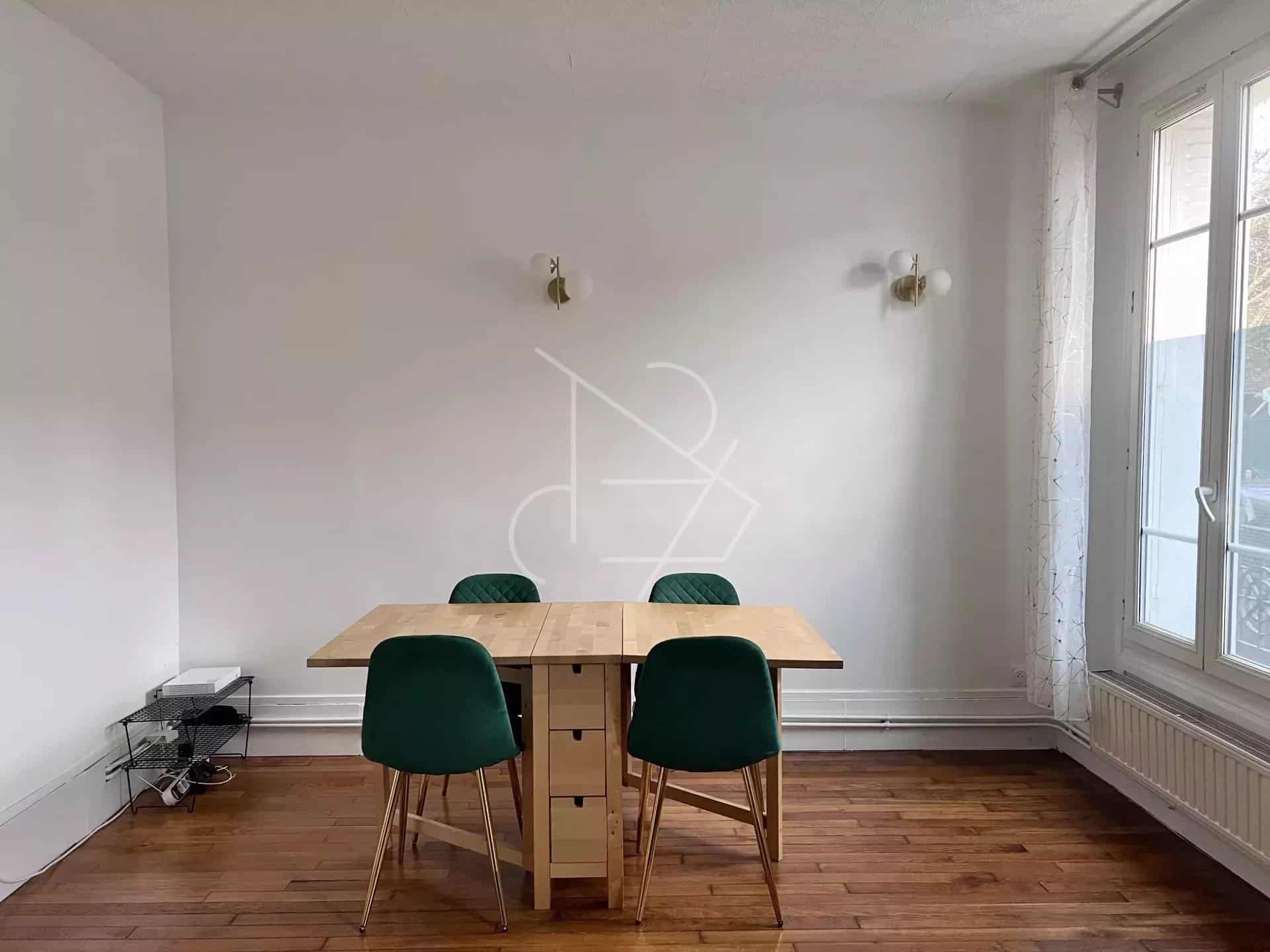 005074cc0619e89e30070c2790b85290_d29ef21474_1920-original-5294 Appartement 2P 39m² – Courbevoie