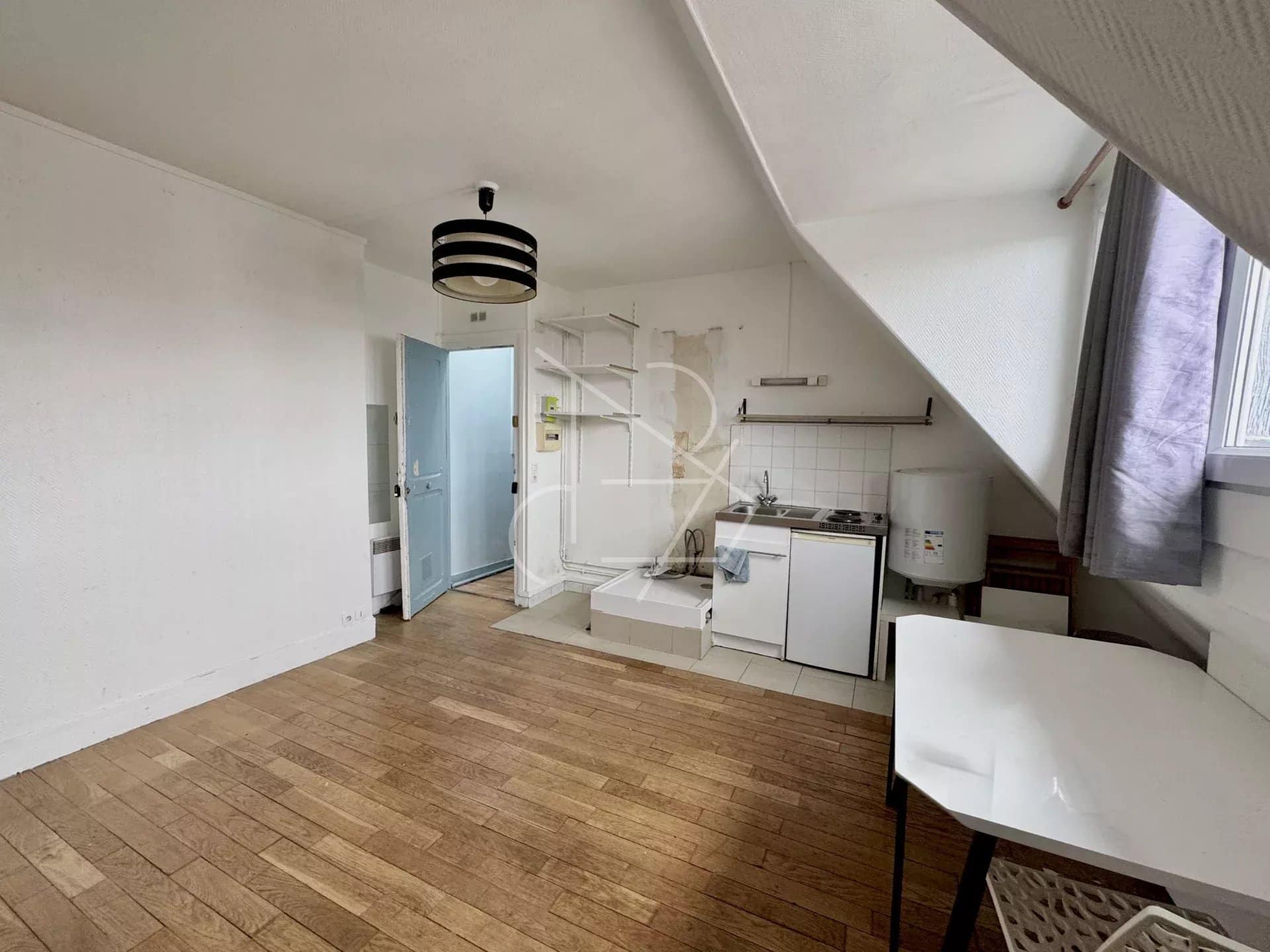 83be2f61957d992088564953db6260b8_e2816608fa_1920-original-5378 Appt 2P – Rue du Faubourg Saint-Honoré – Paris 8ème